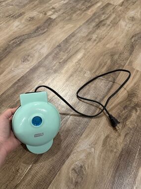 Ash Mint Green Electric Mini Waffle/Grill Maker